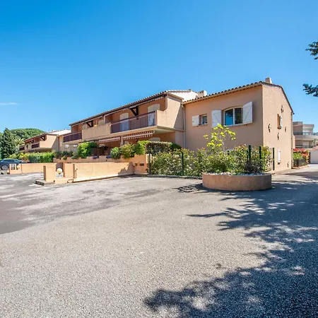 Les Vignes-2 By Interhome Cavalaire-sur-Mer