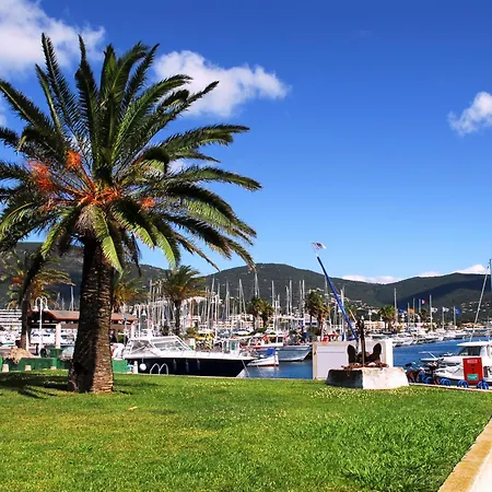 Les Vignes-2 By Interhome Cavalaire-sur-Mer