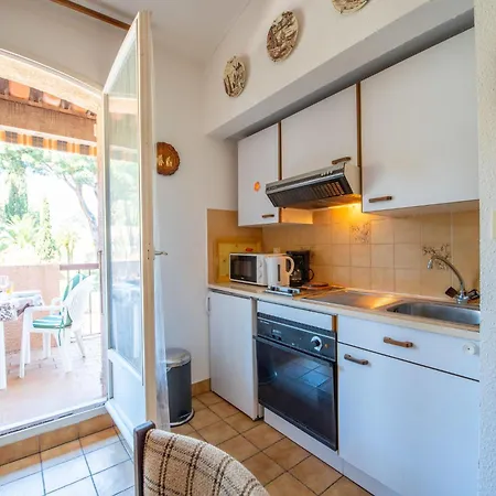 Apartamento Les Vignes-2 By Interhome Cavalaire-sur-Mer